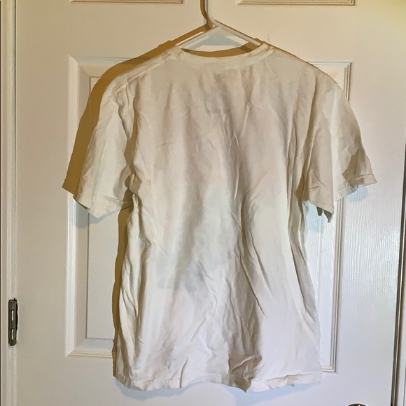 Graphic t-shirt - Picture 3 of 3